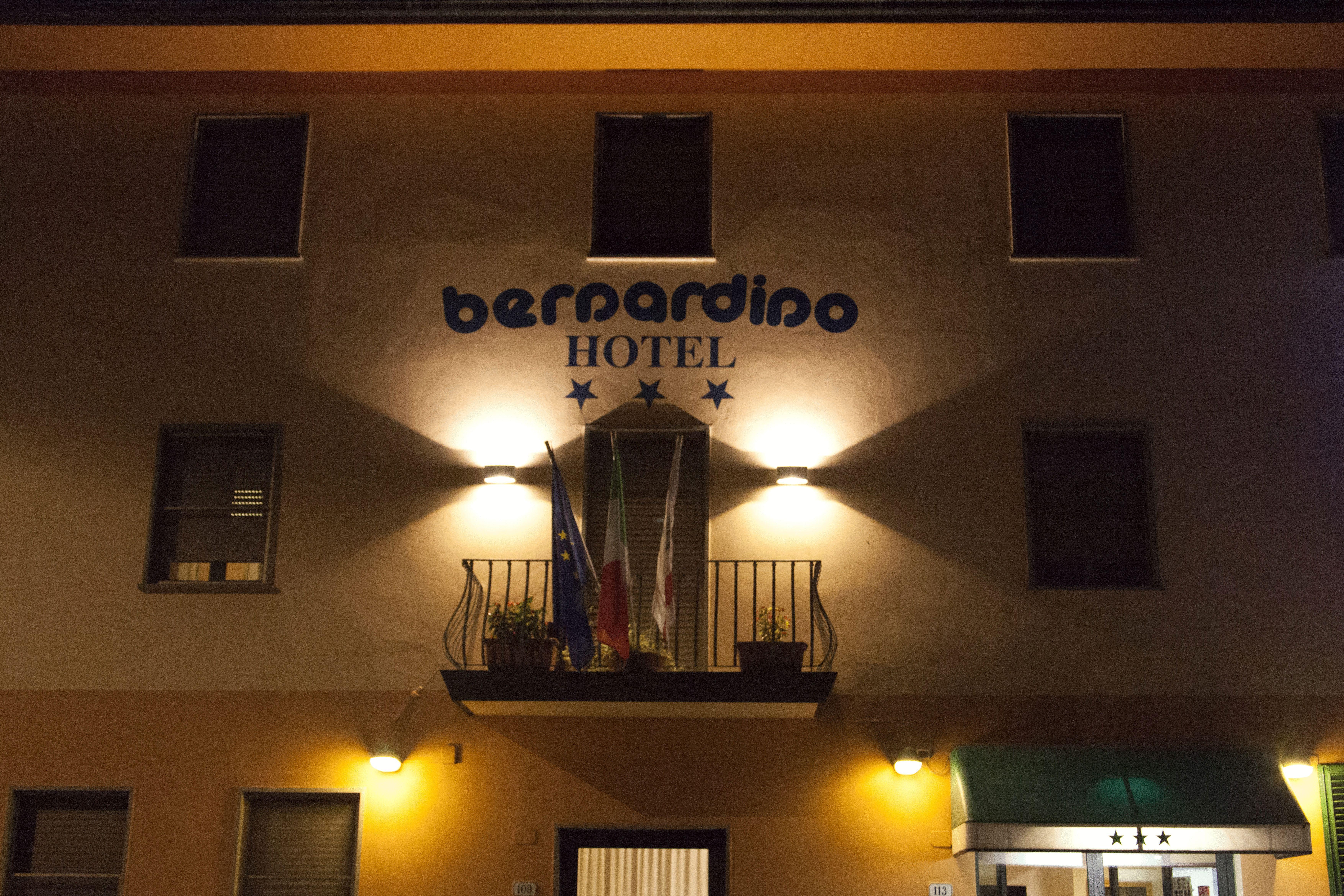 Hotel Bernardino Лукка Экстерьер фото