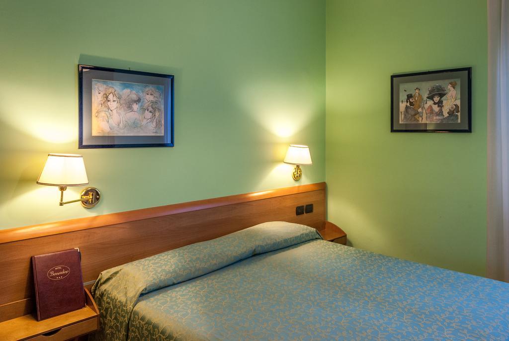 Hotel Bernardino Лукка Экстерьер фото
